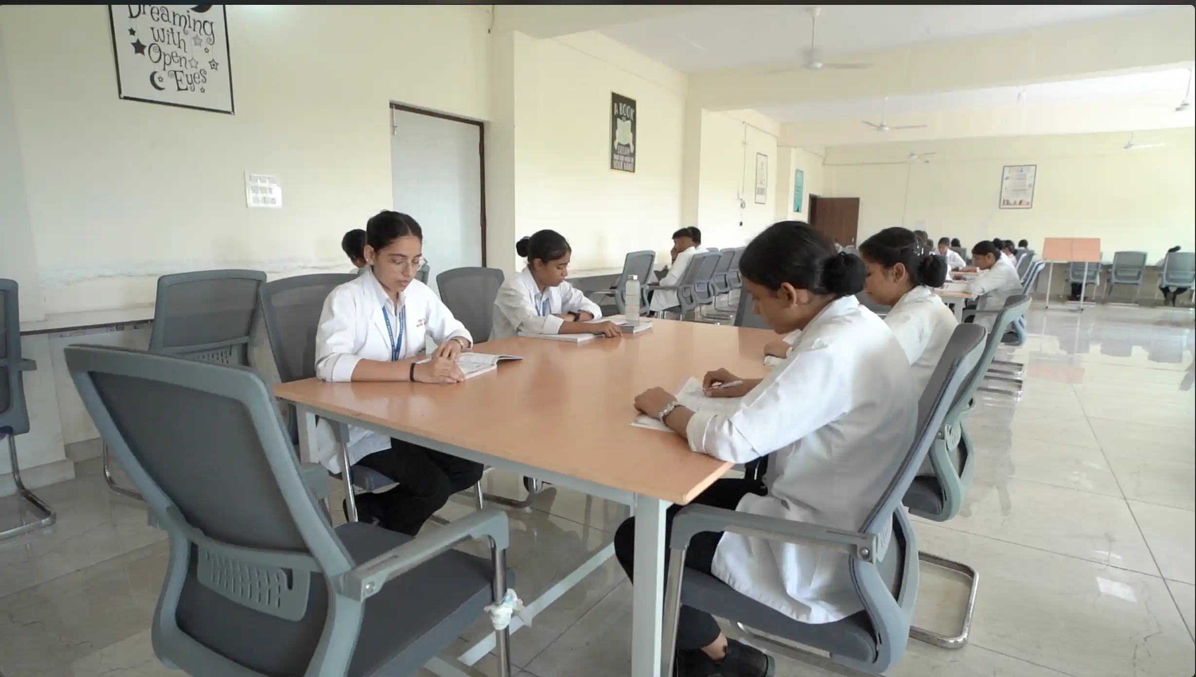 pyare lal college of nursing group discussion